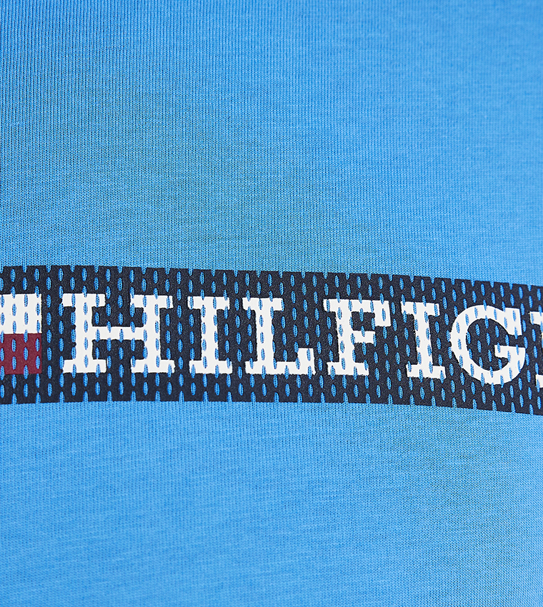 Logo Detail Short Sleeves T-Shirt