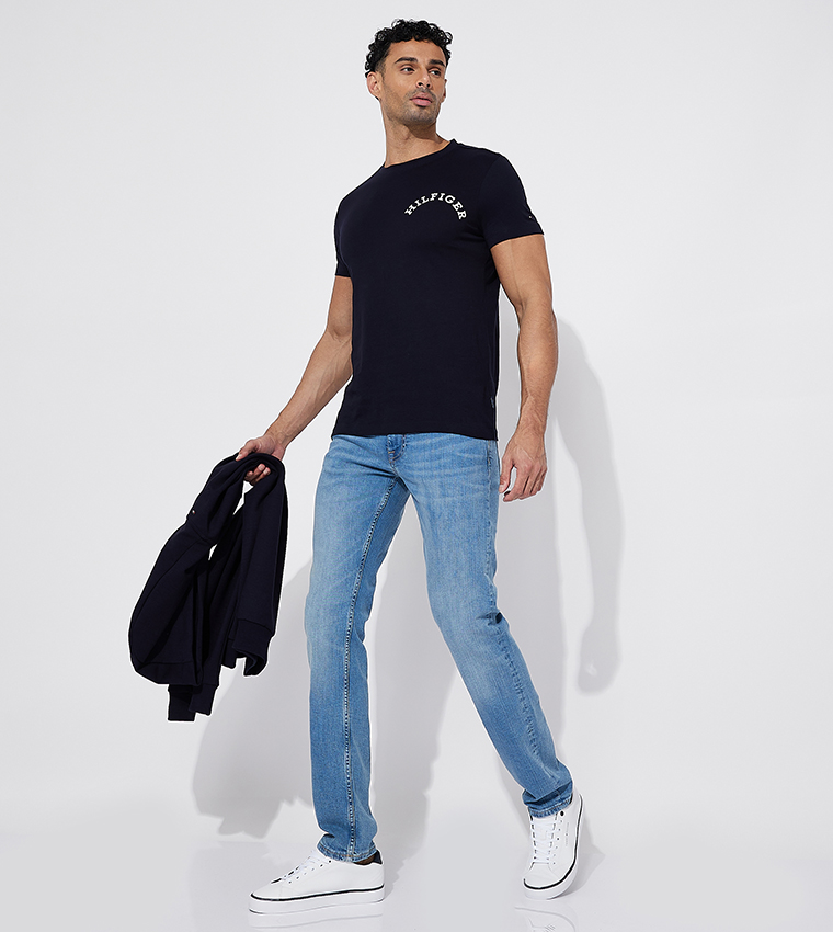 Mid Rise Straight Fit Jeans