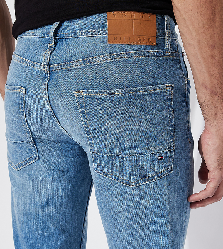 Mid Rise Straight Fit Jeans