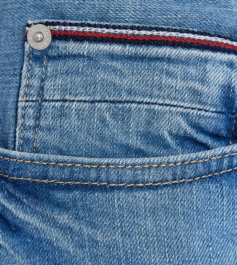 Mid Rise Straight Fit Jeans