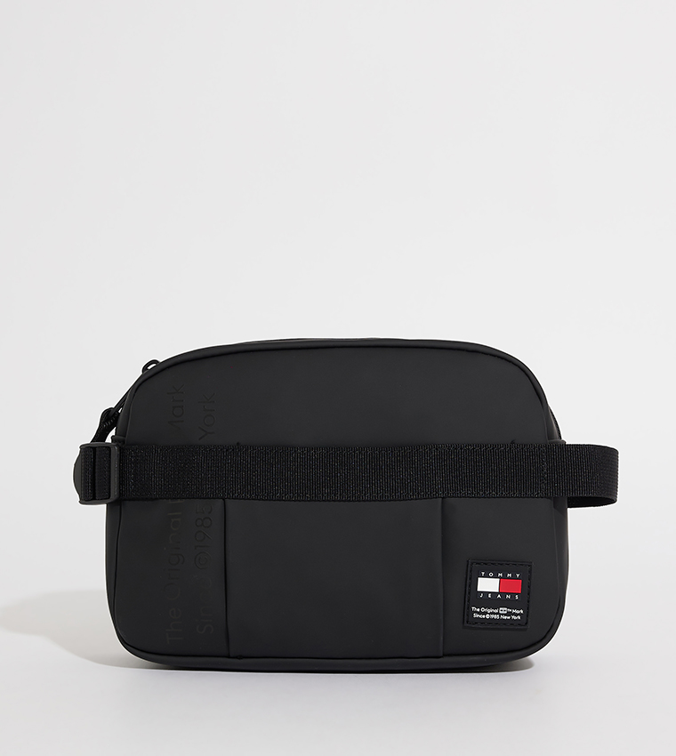 Logo Detail Daily + Toiletry Bag