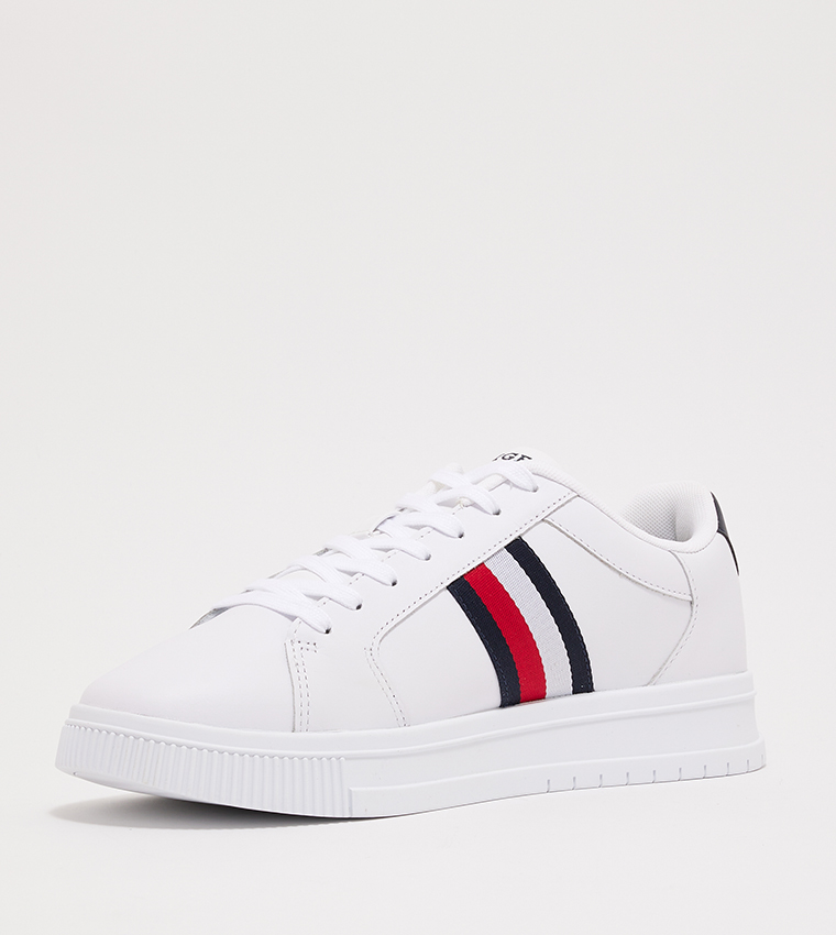 Tommy hilfiger flag 2024 detail leather sneaker