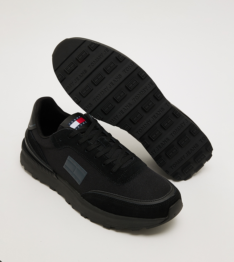 Technical Knitted Running Shoes