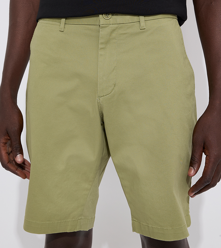HARLEM Solid Chino Shorts