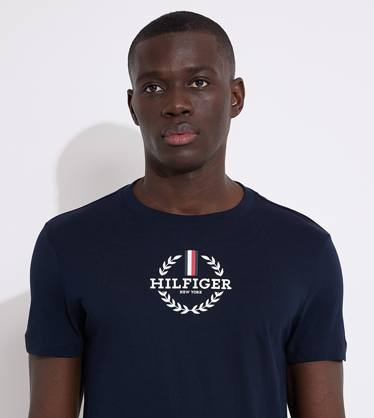 Buy Tommy Jeans Global Stripe Wreath Short Sleeves T Shirt In Navy