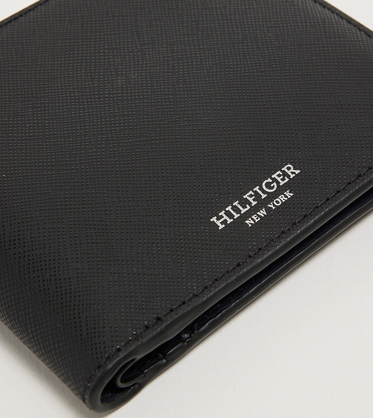 SAFFIANO Logo Detail Wallet