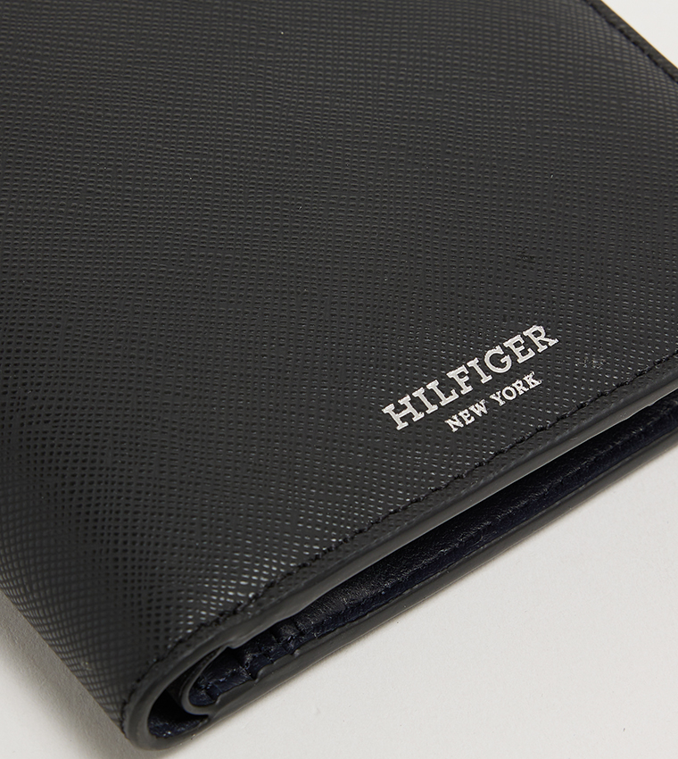 SAFFIANO Logo Detail Wallet