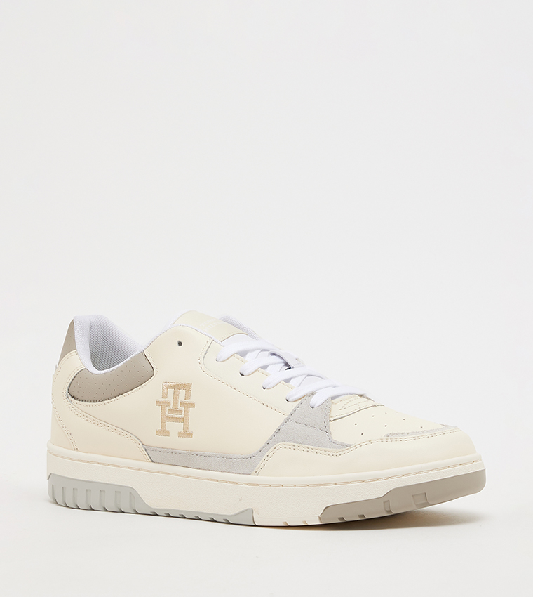 Basket Street Pop Low Top Sneakers