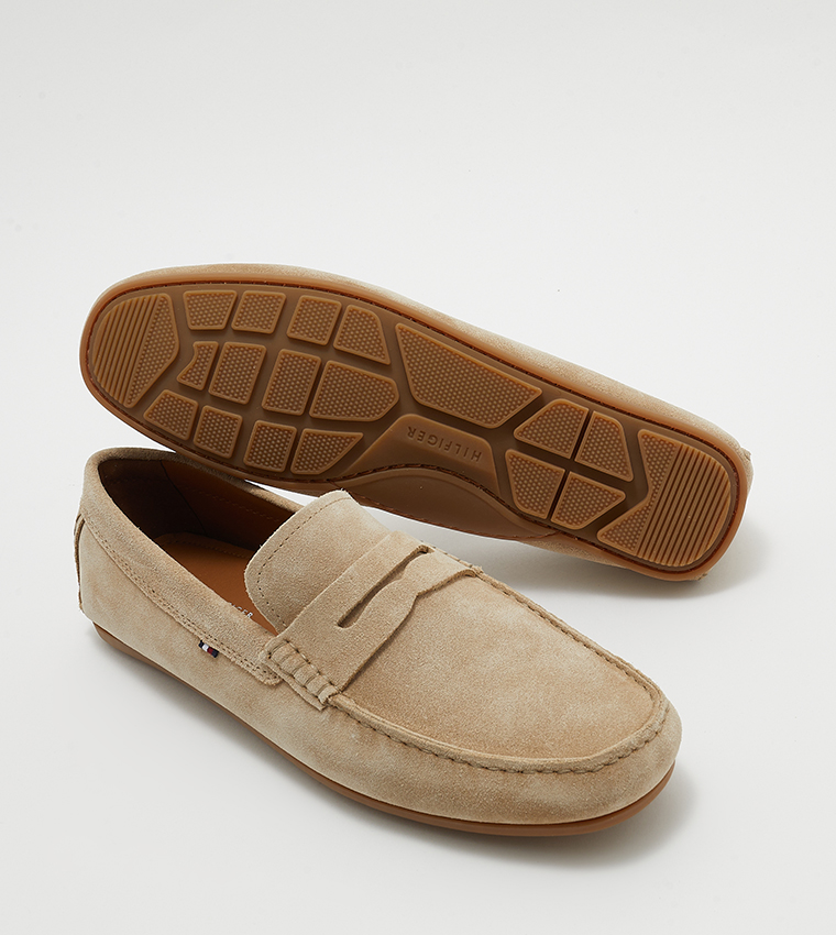 Round Toe Suede Loafers
