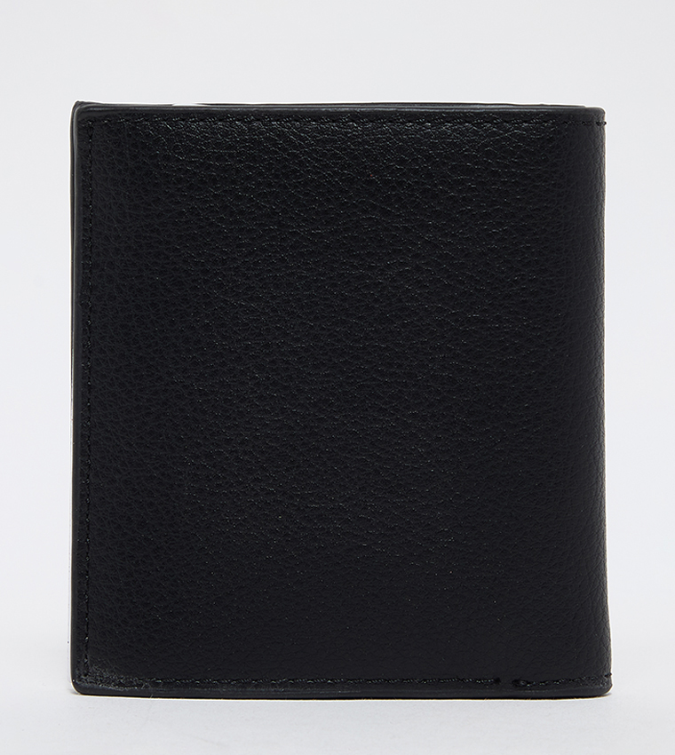 HERITAGE Textured Leather Bi-Fold Wallet