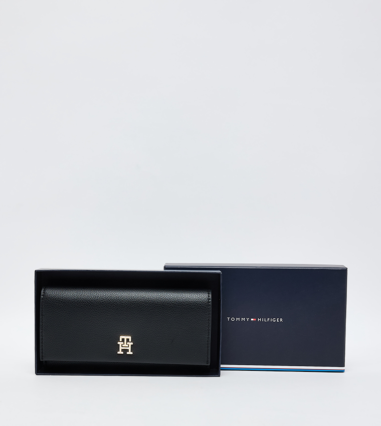 Logo Detail Long Wallet