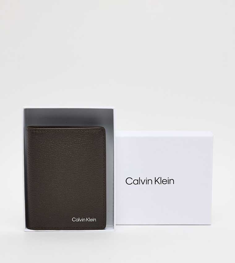 Warmth Bi-Fold Card Holder