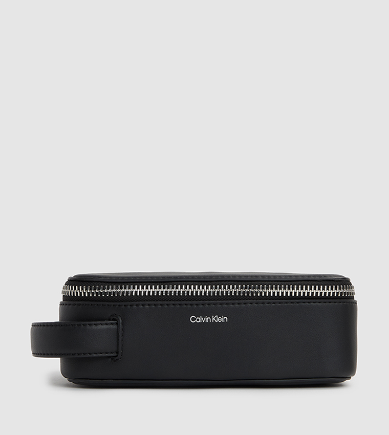 Logo Detail Washbag