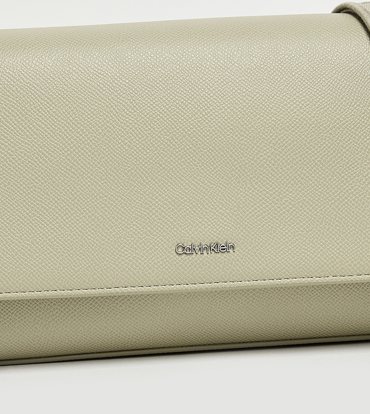 Textured Shoulder Bag