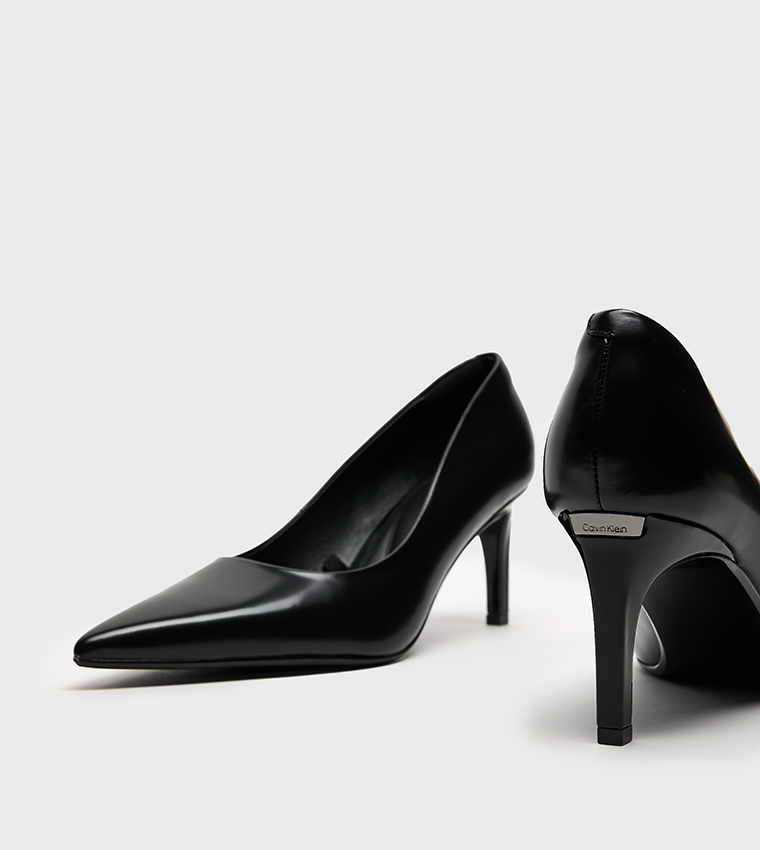 Textured Pointed Toe Pumps