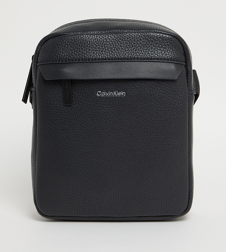 Textured Reporter Bag