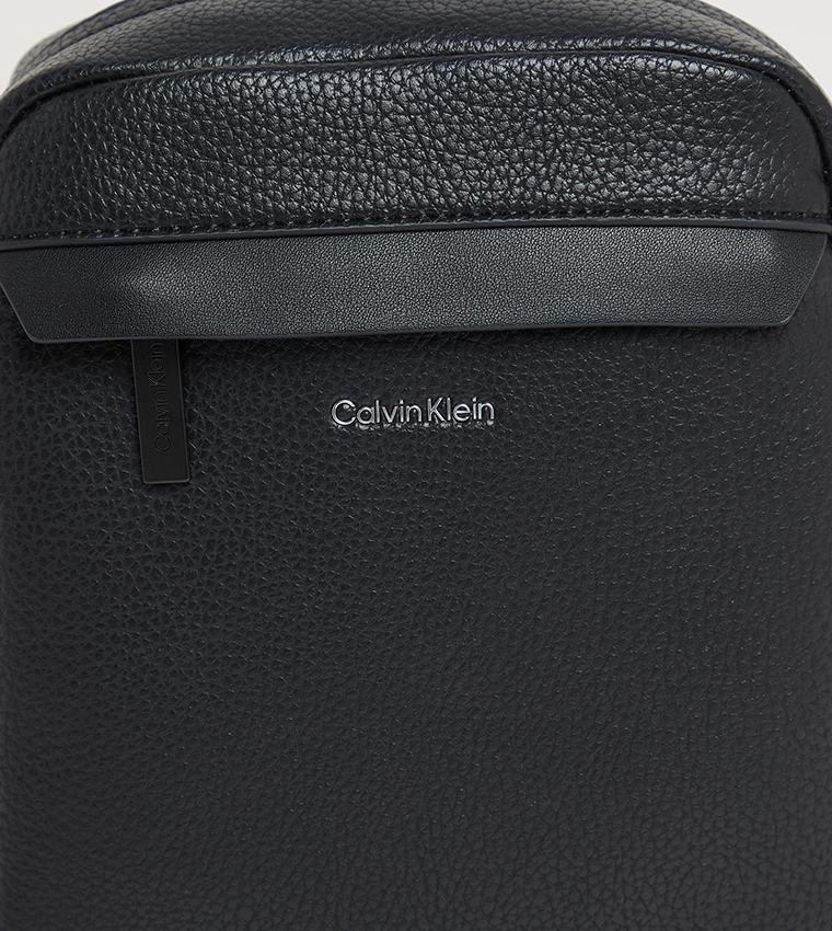 Textured Reporter Bag