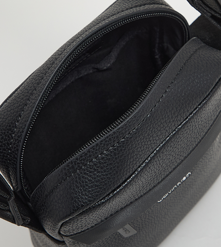 Textured Reporter Bag