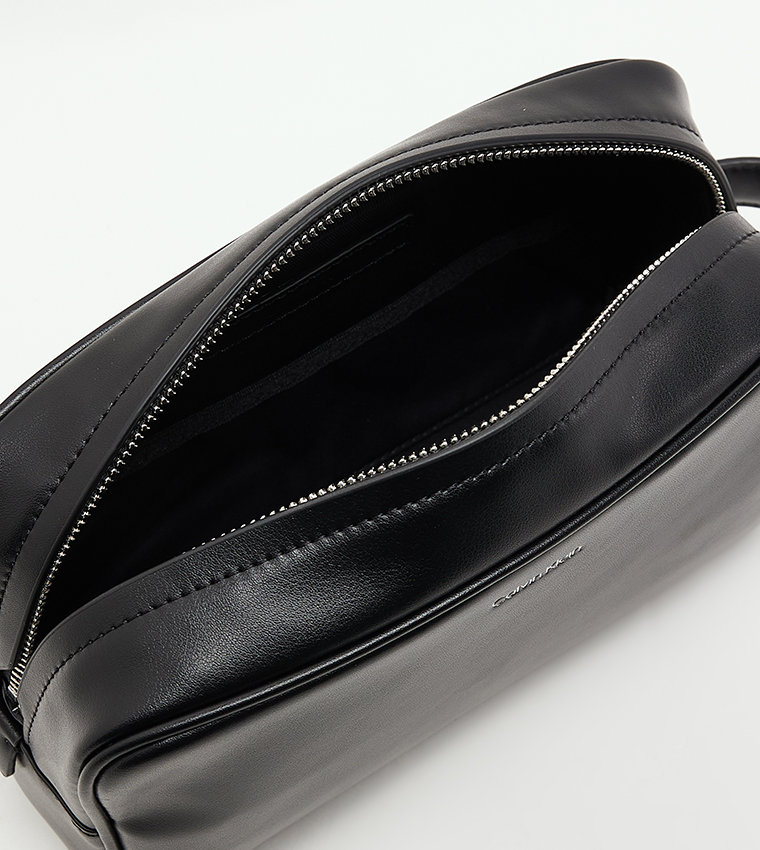 Logo Detail Toiletry Bag