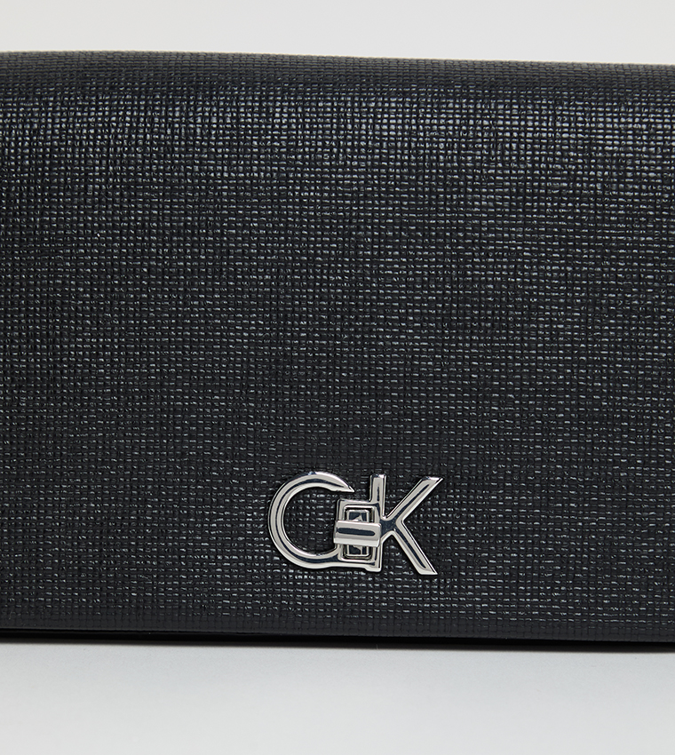 Textured Crossbody Bag