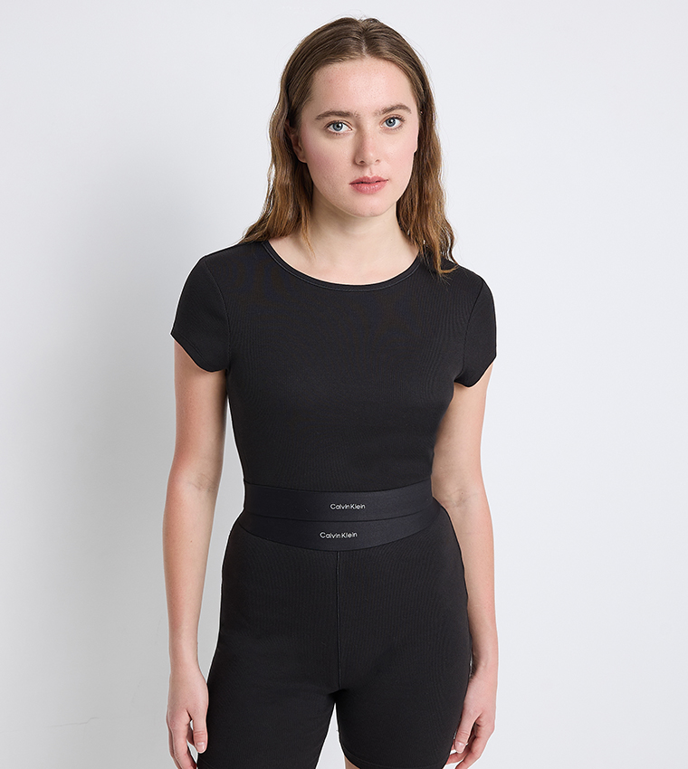 Ribbed Short Sleeves Crop Top