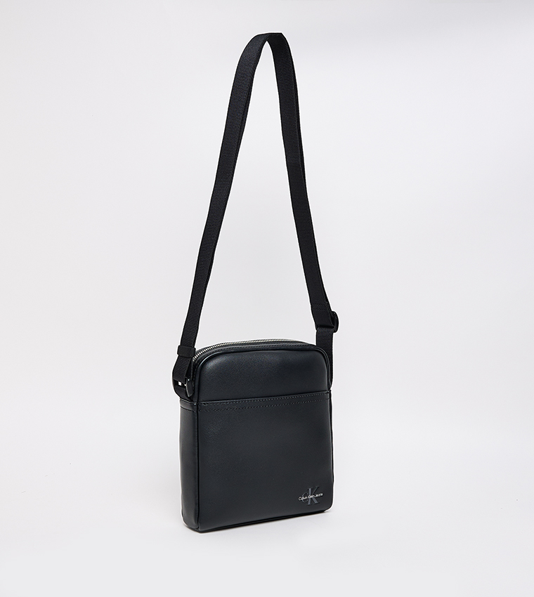 Logo Detail Zippered Reporter Bag
