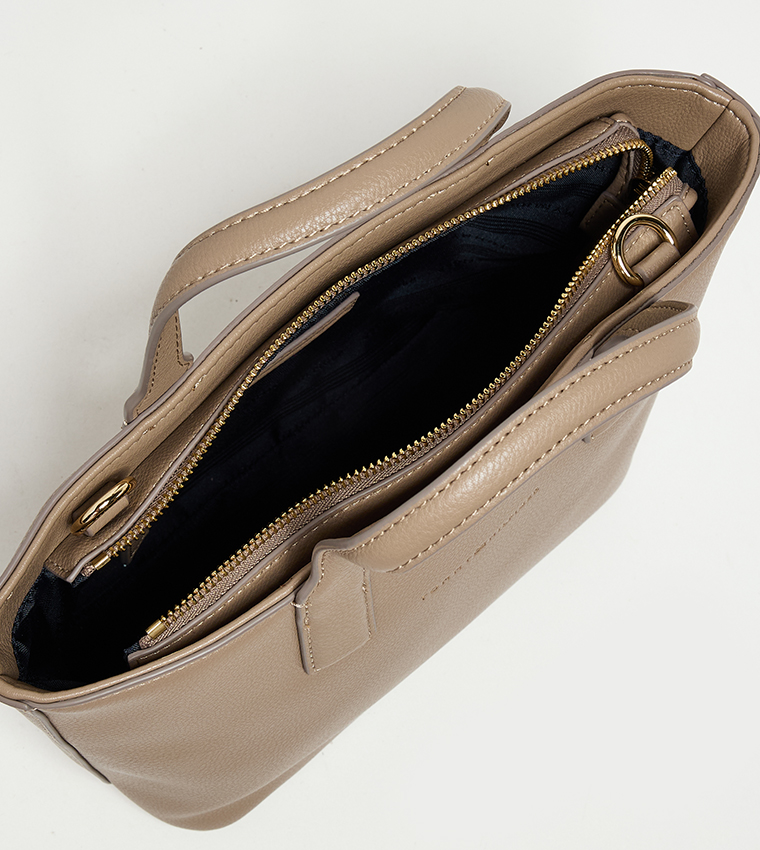 شنطة توت بشعار