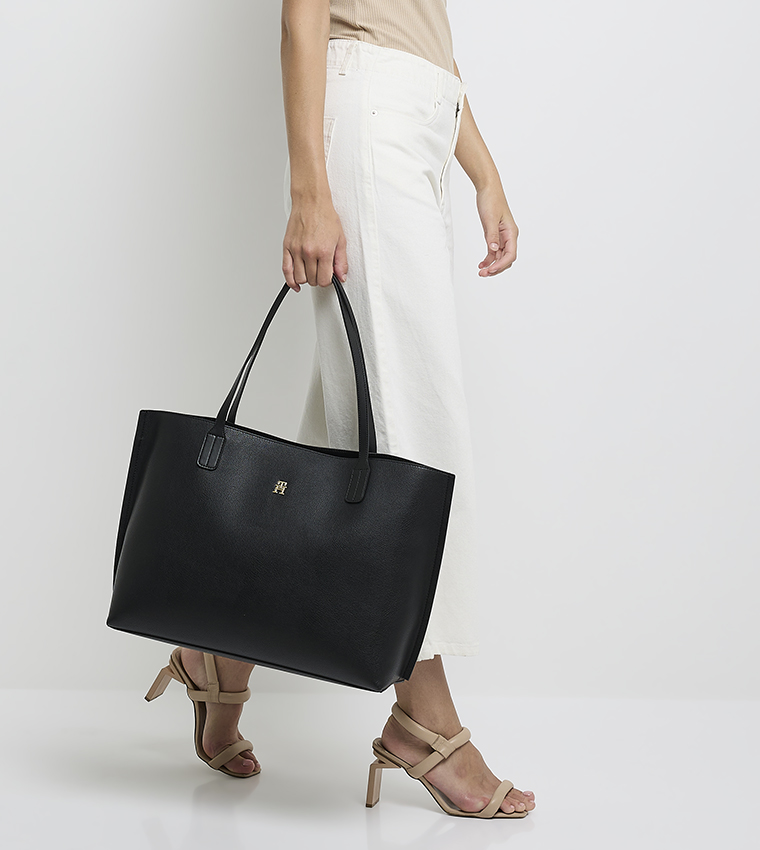 DISTINCT Textured Tote Bag with Pouch
