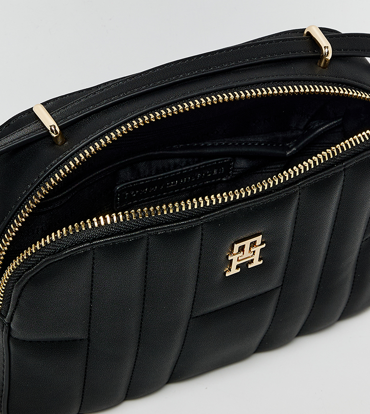FEMININE Quilted Convertible Crossbody Bag
