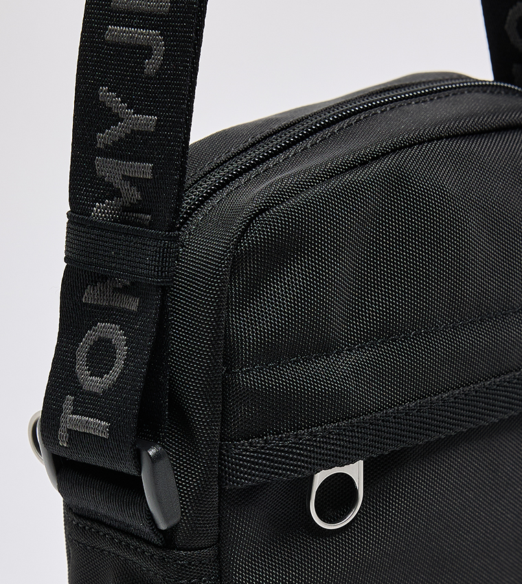 Logo Lable Detail Reporter Bag