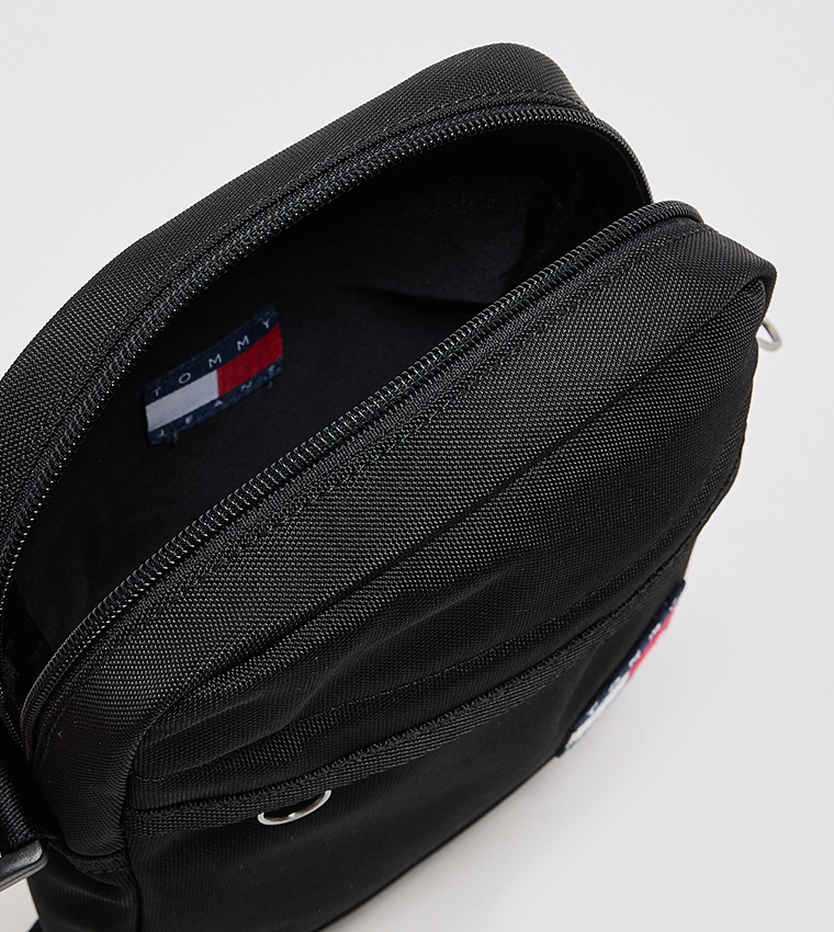 Logo Lable Detail Reporter Bag