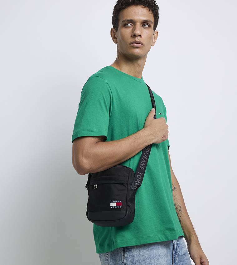 Logo Lable Detail Reporter Bag