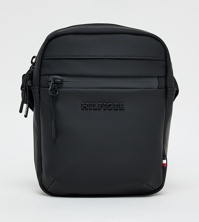 حقيبة كتف بطبعة 