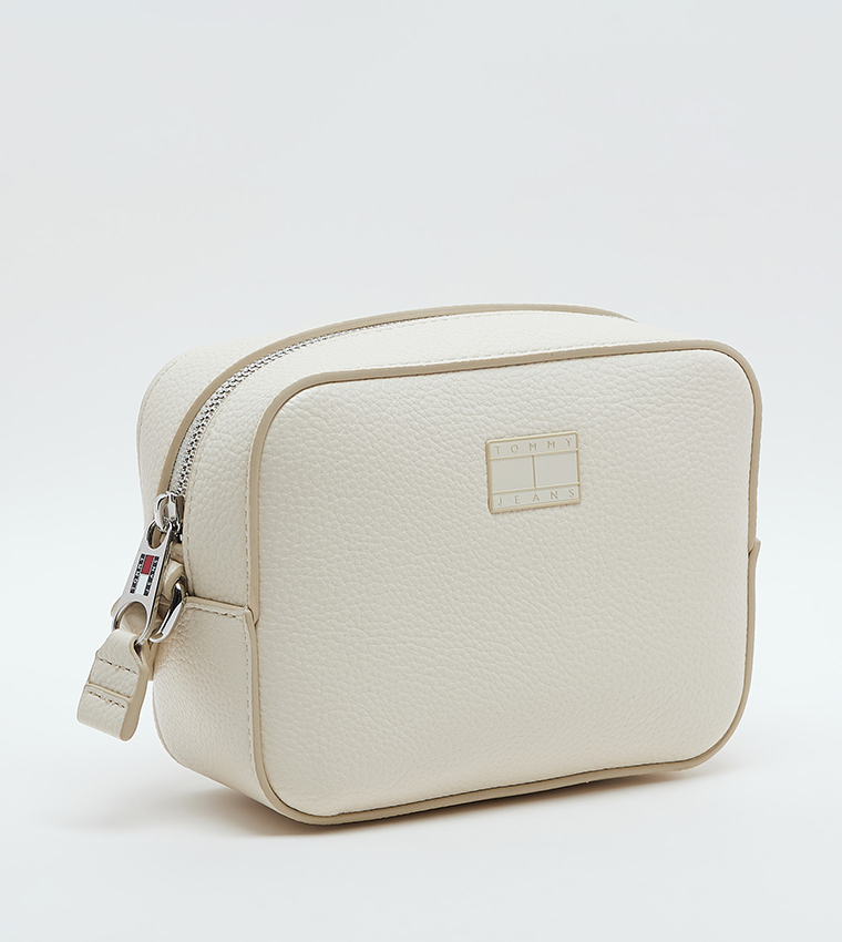 حقيبة كاميرا موست بشعار