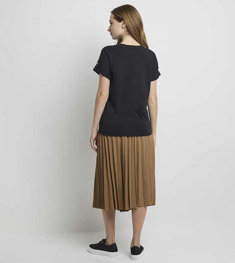 Solid Button Detail T-Shirt