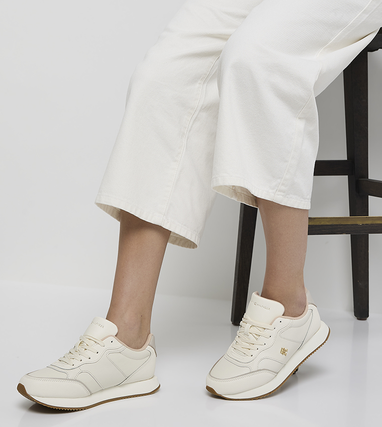 سنيكرز جري جلد برباط