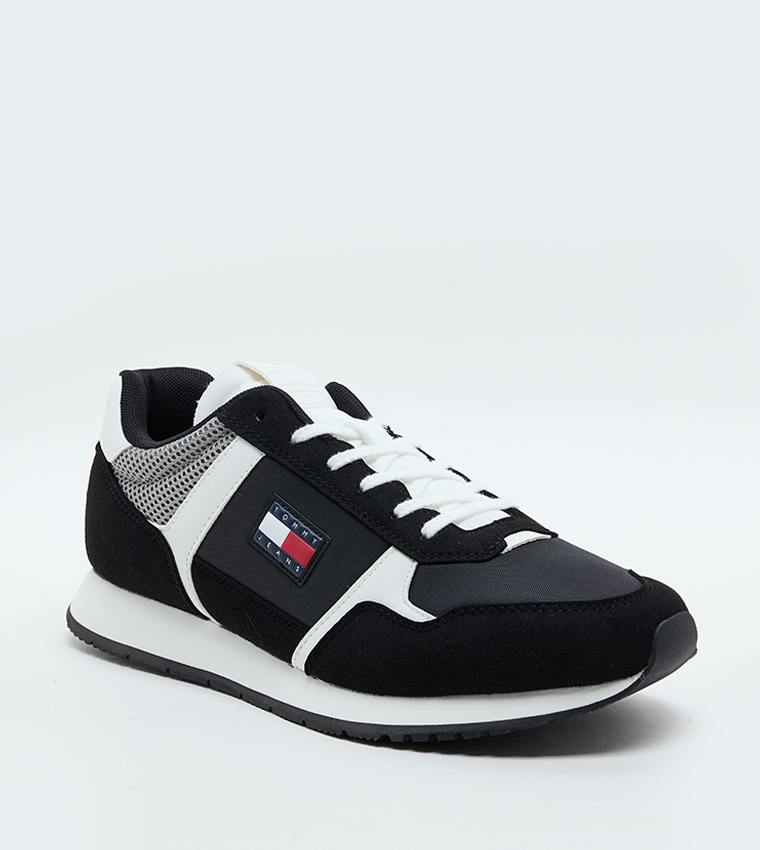 Logo Badge Runner Sneakers