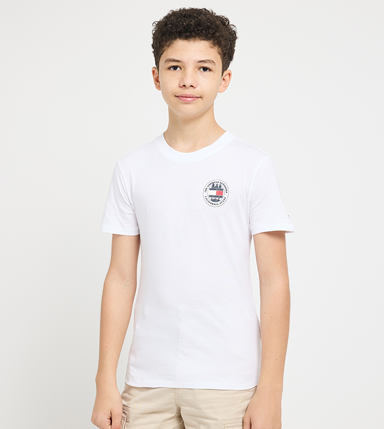 تيشيرت بقبة مستديرة بطبعة شعار