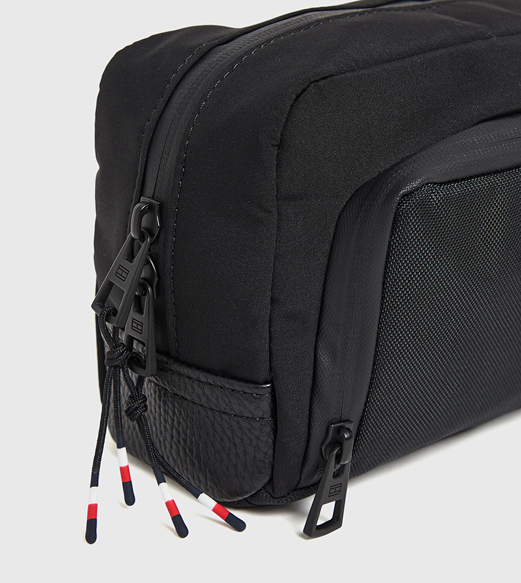 Logo Detail Zippered Toiletry Bag
