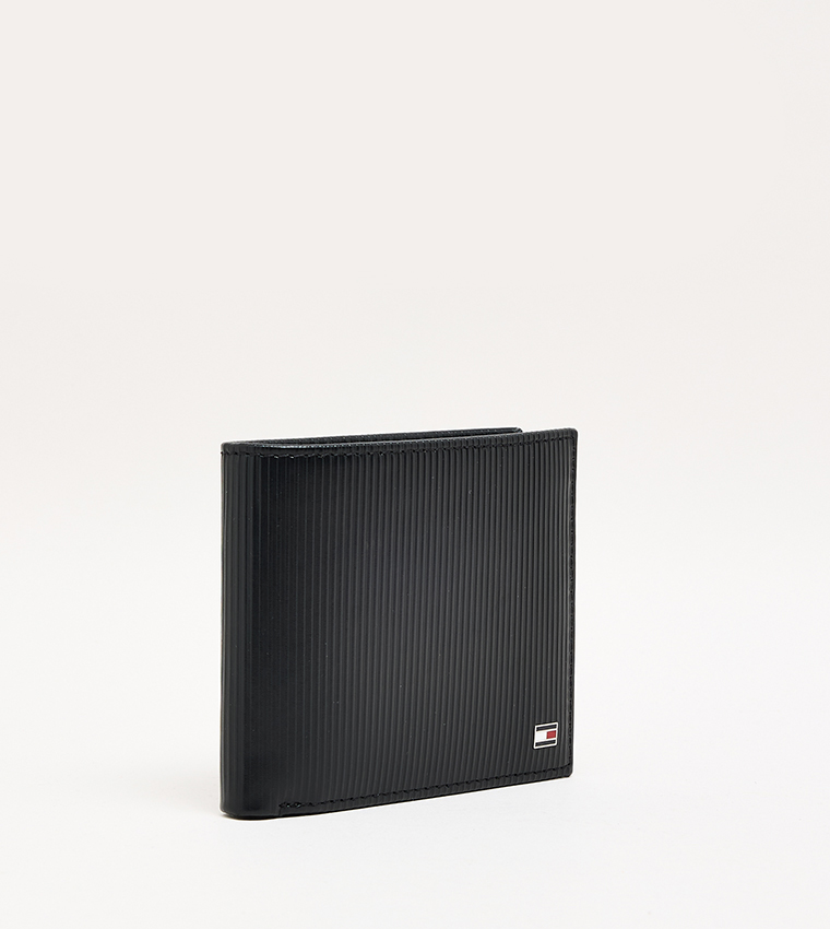 محفظة بطيتين بشعار تومي 