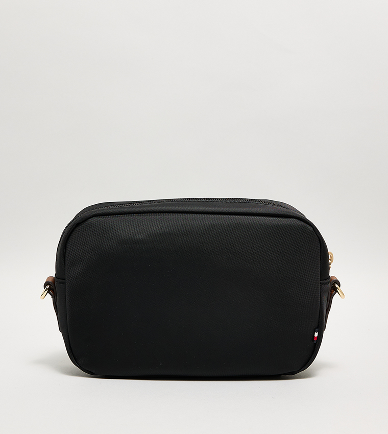 Logo Detail Popette Camera Bag