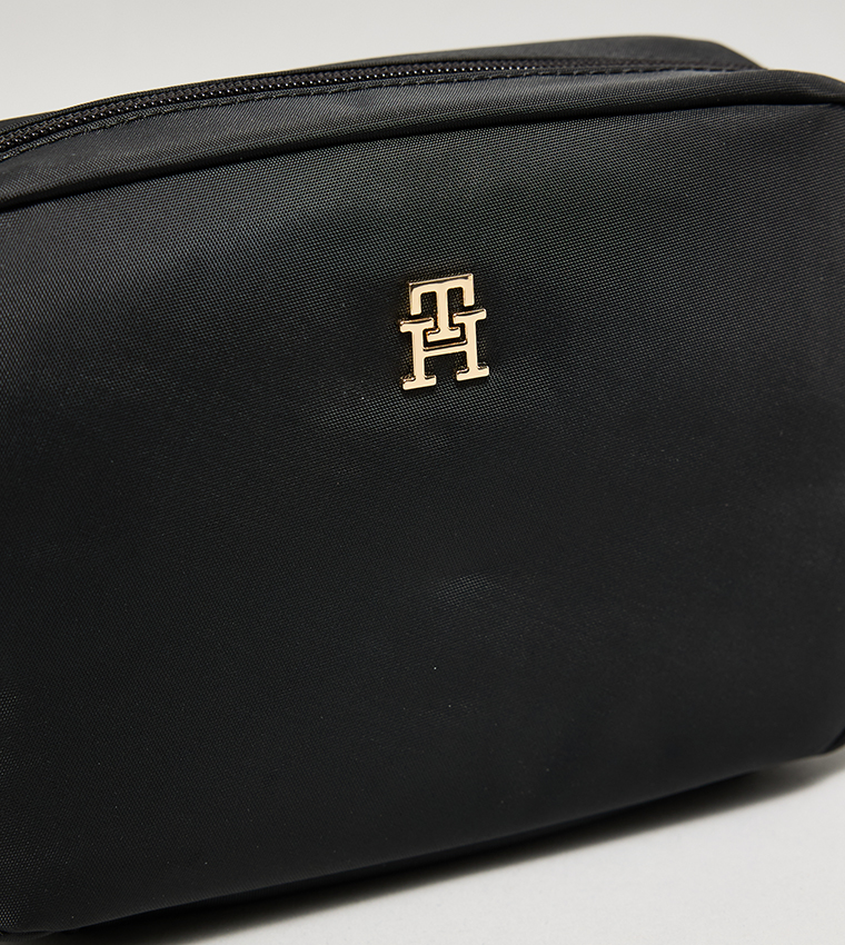 Logo Detail Popette Camera Bag