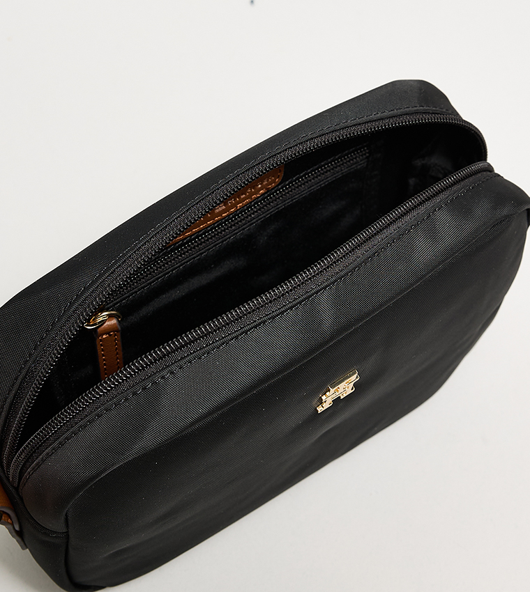 Logo Detail Popette Camera Bag