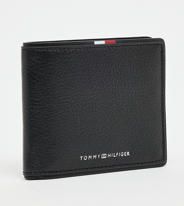 طقم هدية محفظة مع ميدالية مفاتيح 