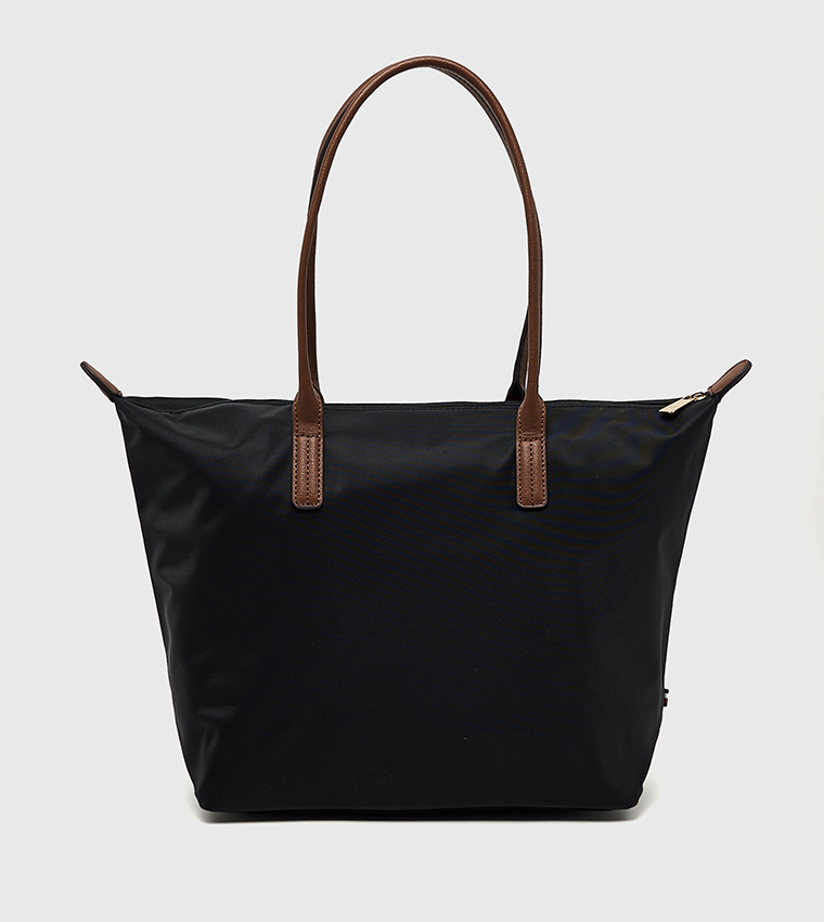 شنطة توت بشعار 