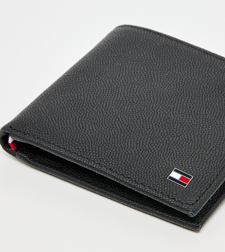 طقم هدية محفظة مع ميدالية مفاتيح 