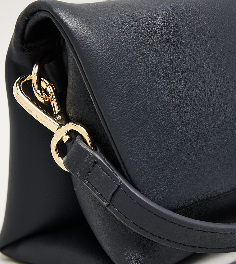 Modern Essential Crossbody Bag