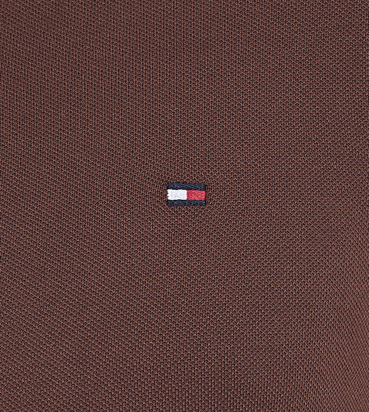 تيشيرت بولو بقصة ضيقة 