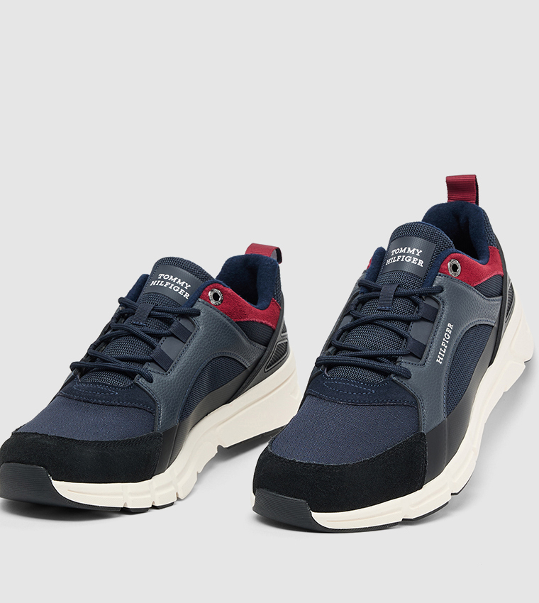 Modern Comfort Runner Sneakers