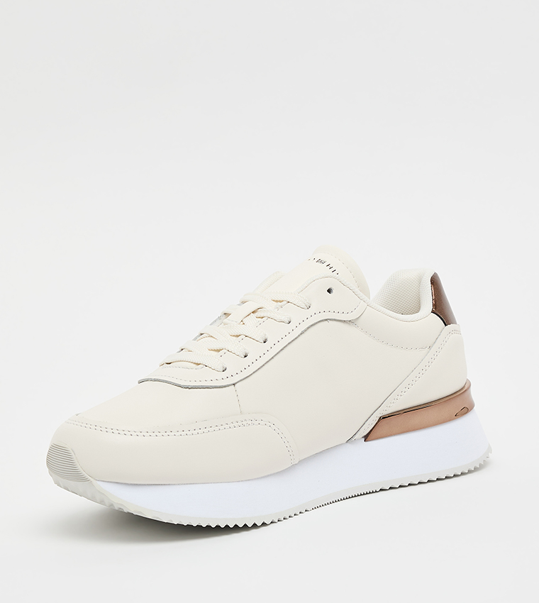 Textured Low-Top Runner Sneakers
